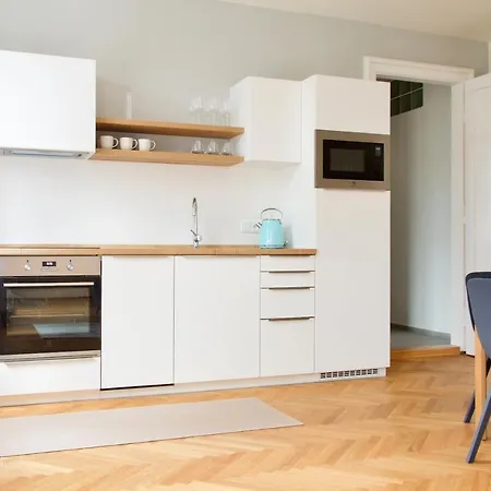 Appartement Apartman Vladimir Podebradska 1279
