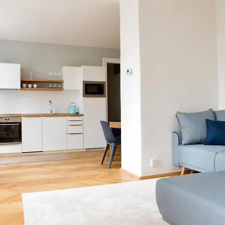 Apartman Vladimir Podebradska 1279 Apartment *